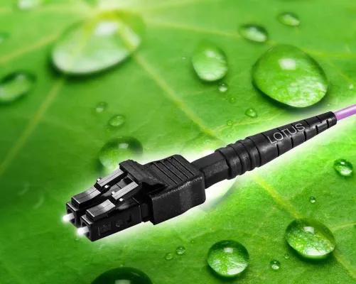 Rosenberger OSI präsentiert Innovation PreCONNECT® LOTUS: Selbstreinigende LWL-Kontakte Bild: Rosenberger OSI präsentiert Innovation PreCONNECT® LOTUS: Selbstreinigende LWL-Kontakte