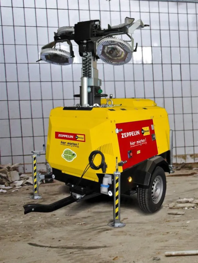 Getestet, für gut befunden und in das Mietprogramm aufgenommen: die neue Hybrid LED-Flutlichtanlage