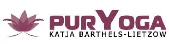 Bild: Yoga für Frauen im Alltag bei puryoga.com: „Verbringe jeden Tag einige Zeit mit dir selbst. (aus China)