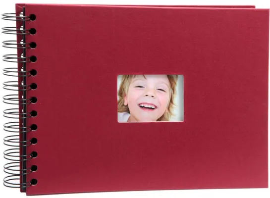 Bild: Jungunternehmen auf Expansionskurs: Fotoalben-Discount erschließt neue internationale Märkte