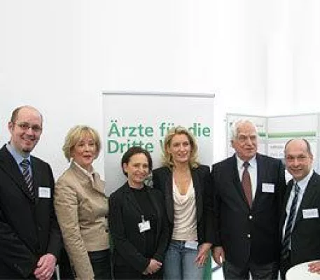 Bild: Podiumsgespräch im Science Center Berlin