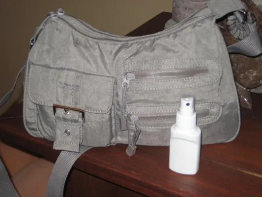 Bild: CLEAN Hygienetipp Nr. 2 Im Winter frei von Viren, Bakterien und Keimen