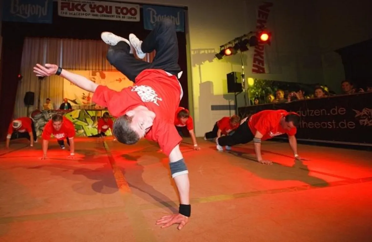 Breakdancer zeigten beim Battle Of The East in Bautzen ihre spektakuläre Tanzkunst. (Fotos: Marco-Prosch.com)