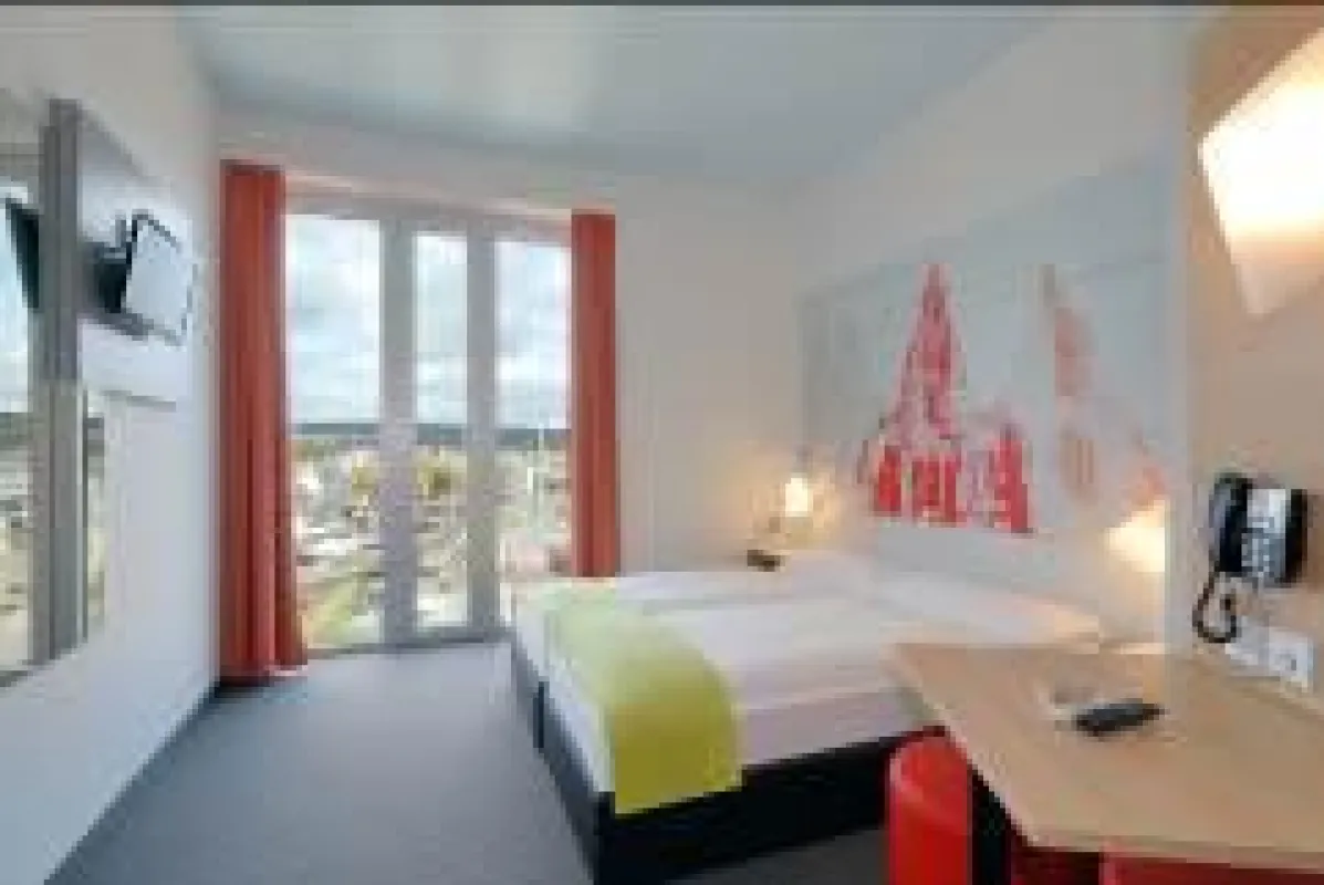 Eines der vielen B&B Hotels von Innen