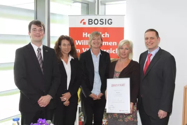 Bild: Ausgezeichnete Ausbildung bei BOSIG