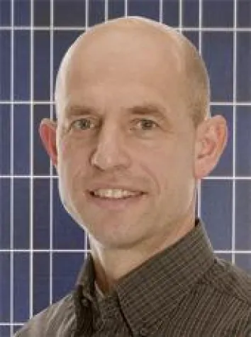 Bild: Neuer Lizenzpartner der Firma Enerix Alternative Energietechnik eröffnet Büro in München