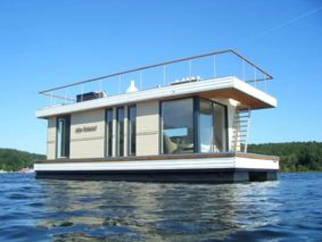 Ein Leben auf dem Wasser rev-house HB 01