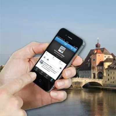 Bild: „Social Hochwasserinfo“: Twitter-Account informiert über Pe-gelwarnstufen der Donau in Regensburg