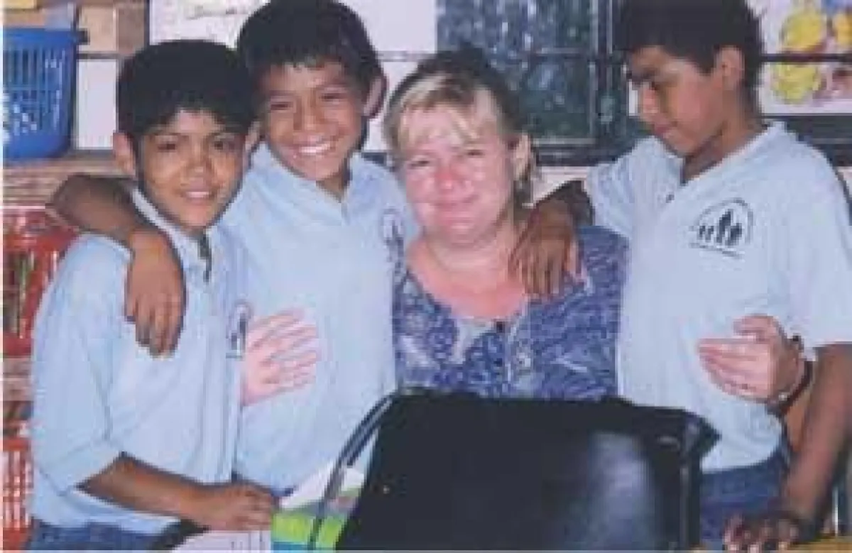 Die deutsche Freiwillige Marion Tavella kümmert sich um 160 Waisenkinder in Mexiko. Sie arbeitet schon seit sieben Jahren für \