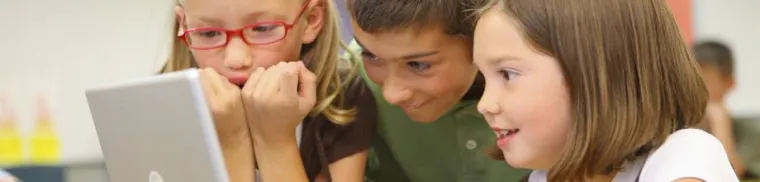 Bild: itech partner GmbH gewinnt Vodafone - Initiative itech4school soll 2011/2012 fortgesetzt werden