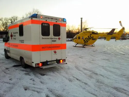 Bild: Warnung vor Eisunfällen: DRK-Rettungsdienst gibt Tipps für den Notfall bei Minusgraden