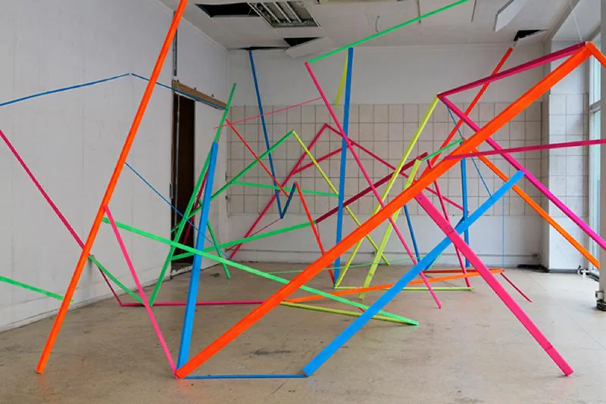Colin Linde, P.Y.B.O.R.G., Installation in Linz/Österreich, 2014