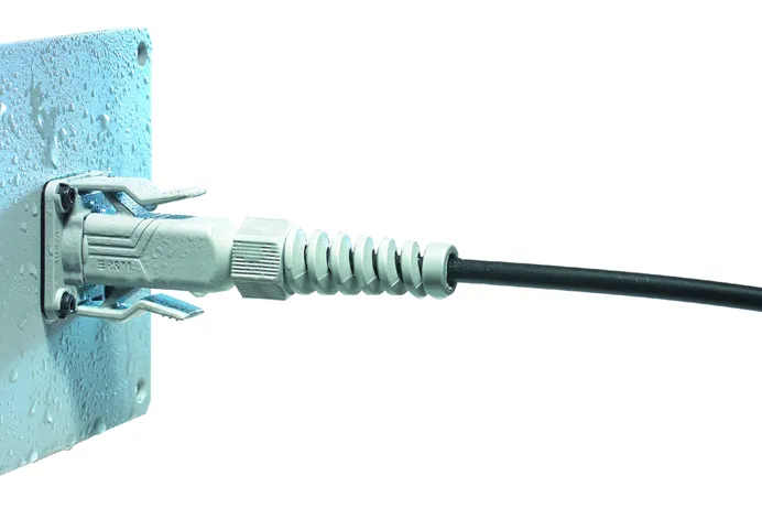 Bild: CeBIT: Starke Stecker für harten Einsatz - R&M mit modularen Verkabelungslösungen für Industrial Ethernet