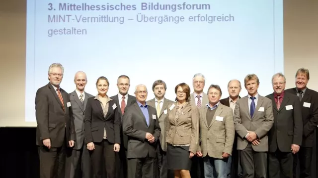 Bild: „Staunen, begreifen, nachmachen“ Region Mittelhessen zeigt Beispiele von MINT-Vermittlung auf 3. Bildungsforum