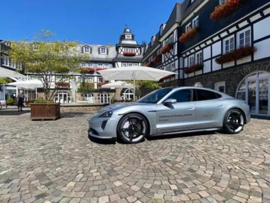 Bild: Mit E-Stärken auf Tour