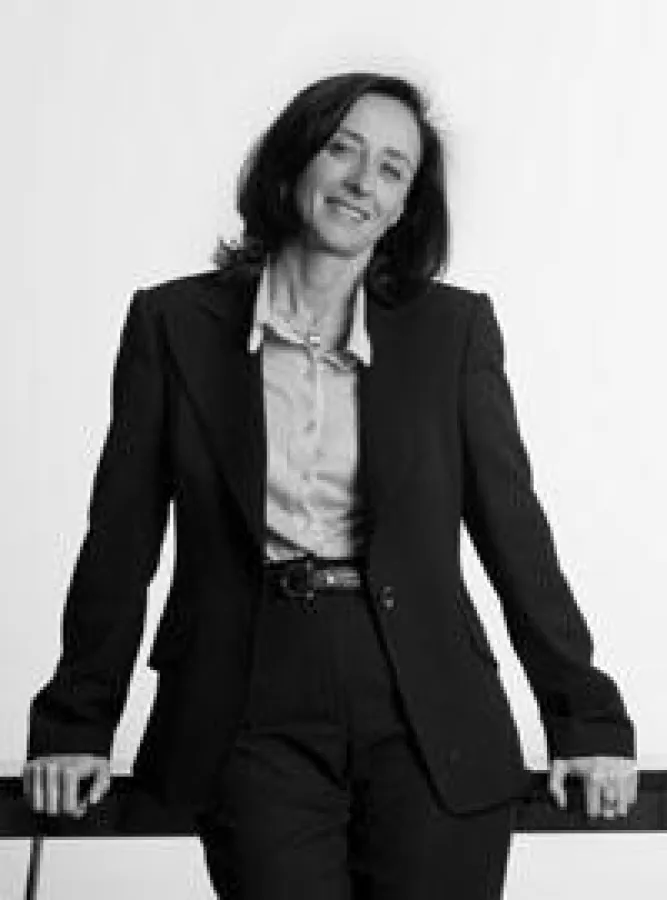 Kirsten Bäumel, Fachanwältin für Steuerrecht & Fachanwältin für Handels- und Gesellschaftsrecht