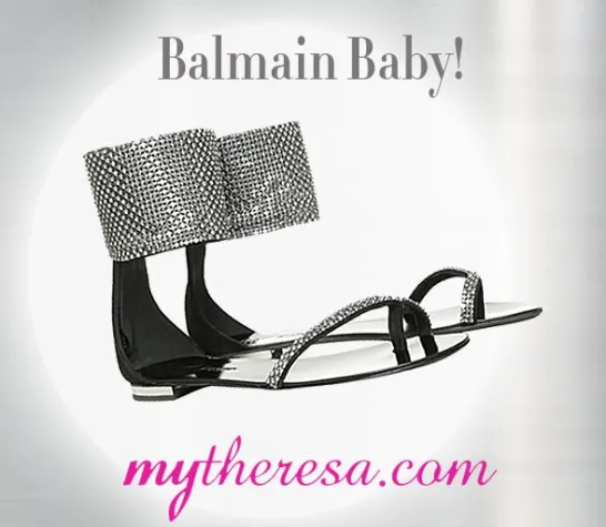 Bild: mytheresa.com zeigt den Sommertrend des Jahres - die Rockstarsandalen von Balmain