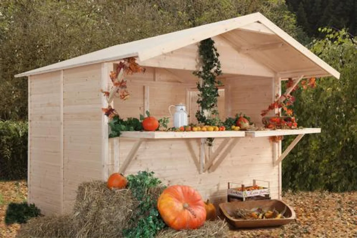 Verkaufshaus für den Weihnachtsmarkt von Finnhaus Wolff.