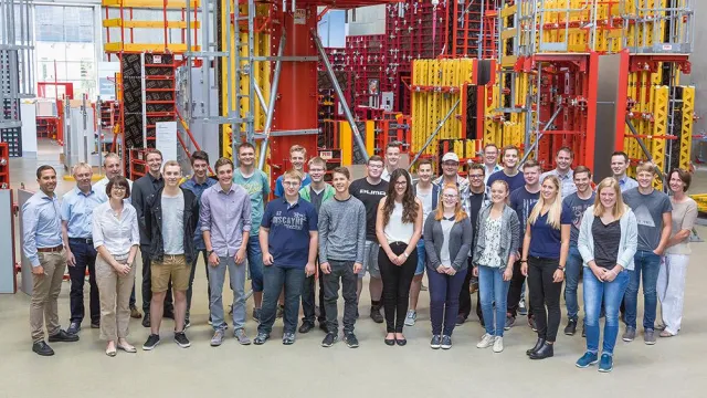 Ausbildungsstart bei PERI 2016, Weißenhorn, Deutschland Bild: Ausbildungsstart bei PERI 2016, Weißenhorn, Deutschland