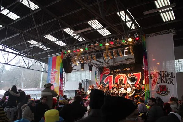 Die Neue 107,7 beauftragt GEMCO Veranstaltungsmedien mit der technischen Umsetzung der Faschingsdienstag-Party Bild: Die Neue 107,7 beauftragt GEMCO Veranstaltungsmedien mit der technischen Umsetzung der Faschingsdienstag-Party