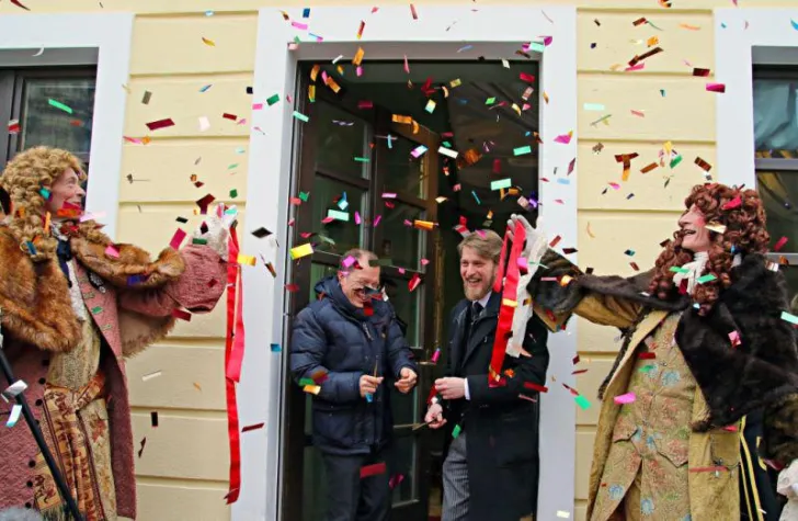 TimeRide VR Dresden eröffnet im Taschenbergpalais Bild: TimeRide VR Dresden eröffnet im Taschenbergpalais