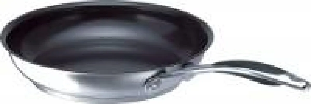 Pflegeleichte Bratpfanne SUAVE aus Edelstahl mit Antihaftbeschichtung