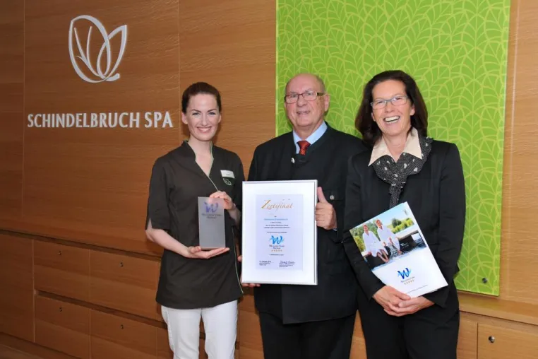 Naturresort Schindelbruch erhält 5 Sterne: Auszeichnung mit dem Qualitätssiegel "Wellness Stars" Bild: Naturresort Schindelbruch erhält 5 Sterne: Auszeichnung mit dem Qualitätssiegel "Wellness Stars"