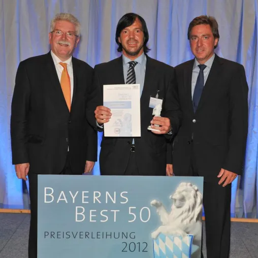 Onlineprinters GmbH ist Preisträger bei „Bayerns Best 50“-Unternehmen Bild: Onlineprinters GmbH ist Preisträger bei „Bayerns Best 50“-Unternehmen