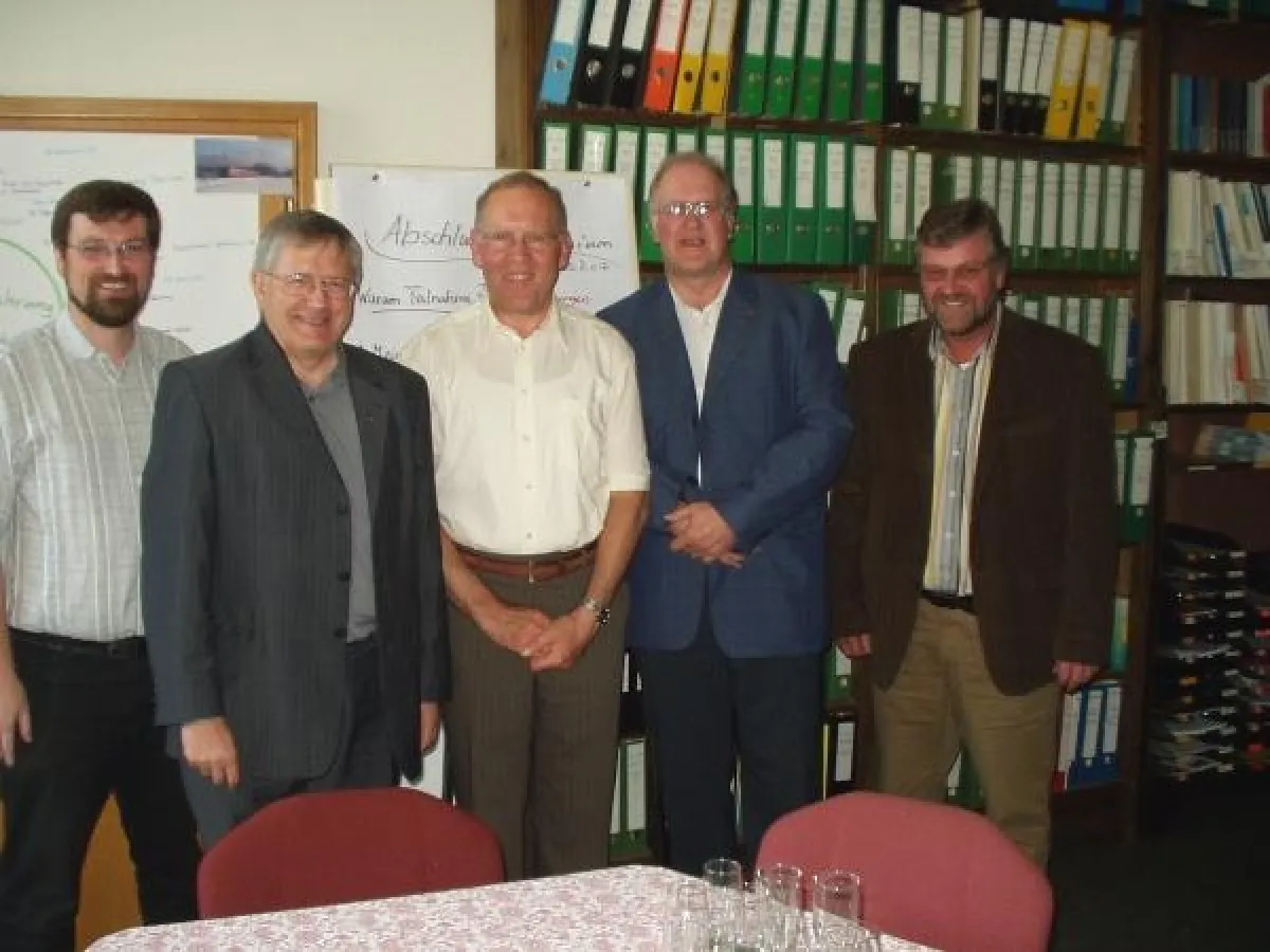 V.l.n.r.: P. Reinhard Gesing, Provinzial P. Josef Grünner, Prof. Dr. Martin Lechner, Prof. P. Dr. Lothar Bily, Winfried Voggeser