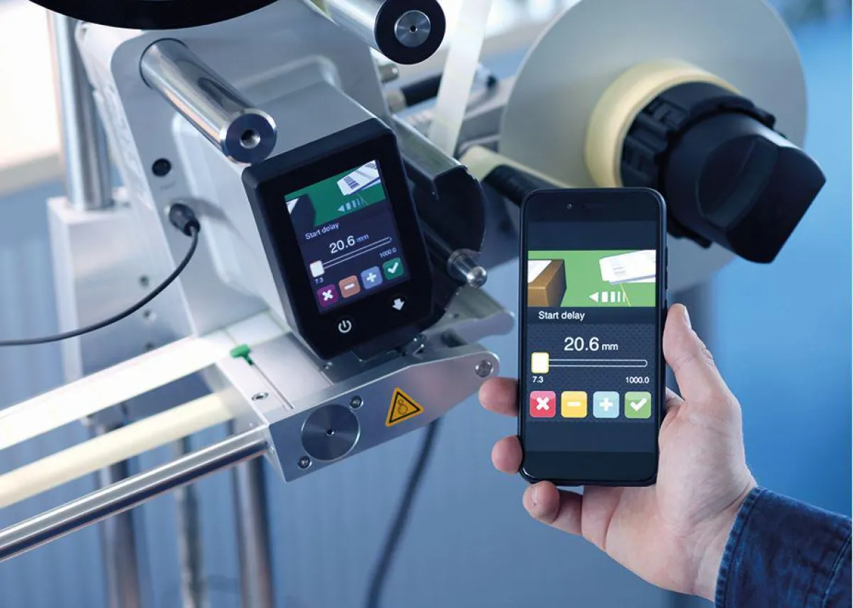 Bedienung des Geräts mit dem Smartphone