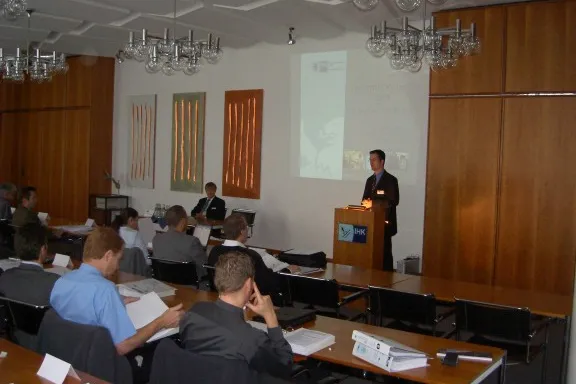 Bild: Systematisch Innovationen erzeugen - geht das? 4. Europäischer TRIZ-Kongress 2005