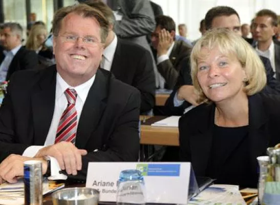 Kräfte in der Zeitarbeitsbranche bündeln und gemeinsame Perspektiven entwickeln Bild: Kräfte in der Zeitarbeitsbranche bündeln und gemeinsame Perspektiven entwickeln