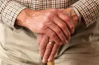 Grundlos: Behörde verwehrt jahrelang Gehörlosengeld Bild: Grundlos: Behörde verwehrt jahrelang Gehörlosengeld