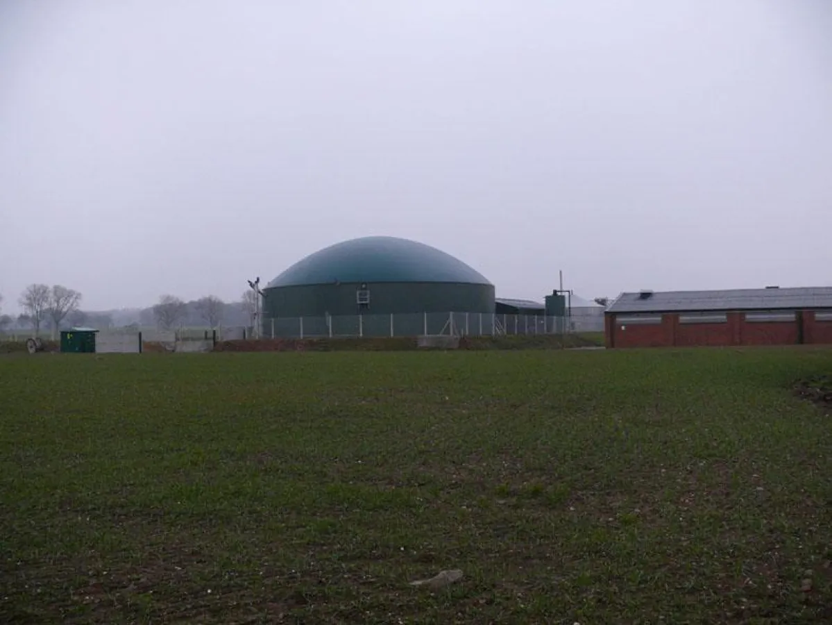 Die 500 kW- Biogasanlage von WELtec in Gnossall, Stafford