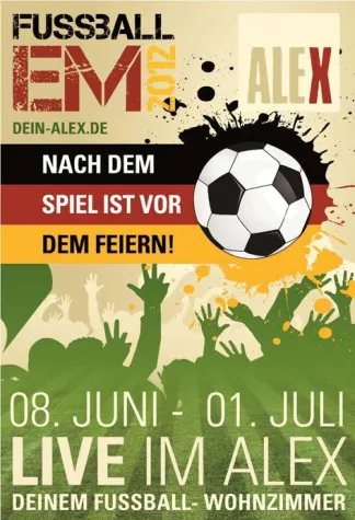 Bild: Feiern und Gewinnen im ALEX Fußball-Wohnzimmer
