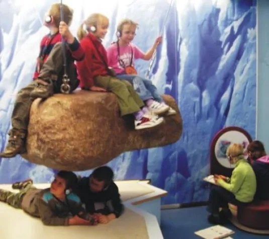 Bild: Poseritzer Grundschüler auf Entdeckungsreise im Nationalpark-Zentrum KÖNIGSSTUHL