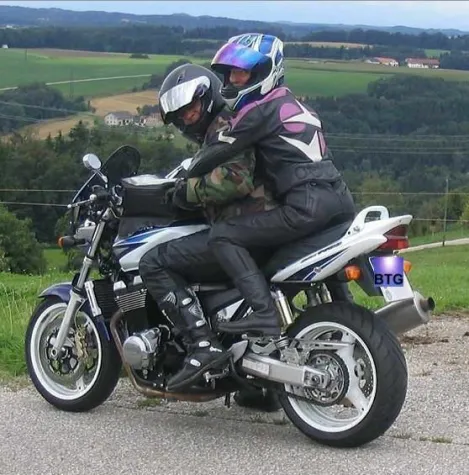 Bild: Bike Tour Germany begeistert mit neuem Motorrad Sicherheitstraining-Programm: „Rent-A-Biker“