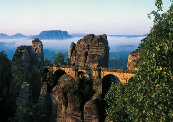 Bild: Sächsische Schweiz: 116. Deutscher Wandertag beginnt