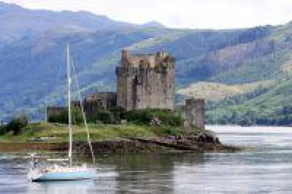 Bild: Neu: Segelurlaub mit Sightseeing in Irland & Schottland