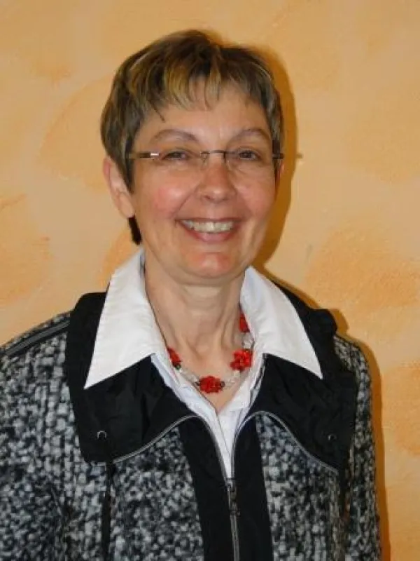 Die neue Rektorin der Wilhelm-Albrecht-Schule in Höhn, Elisabeth Wiebecke (53). Foto: Heinrich-Haus