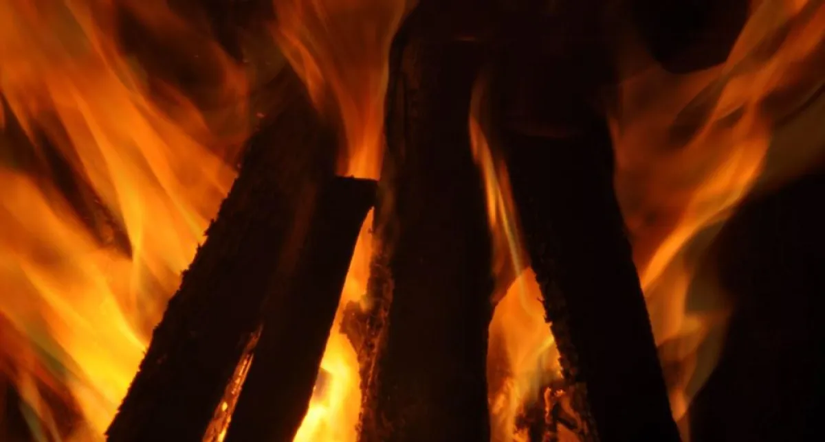 Kaminfeuer für Windows und Android