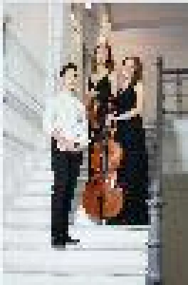 Bild: 'Trio Sens' in der Kreissparkasse - Konzert der Reihe 'Junge Interpreten' im Esslinger 'Kronensaal'