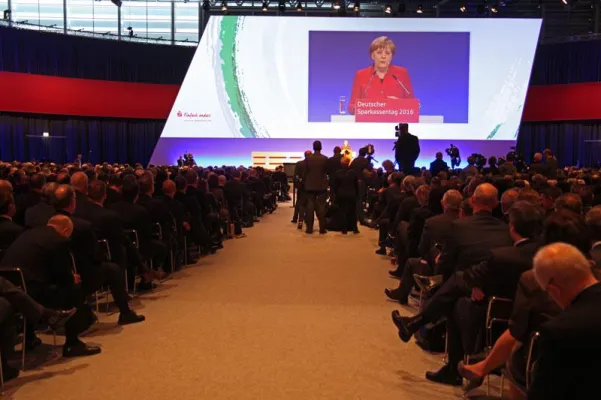 Bild: MDL expo International realisierte Set- und Eventbau beim Sparkassentag