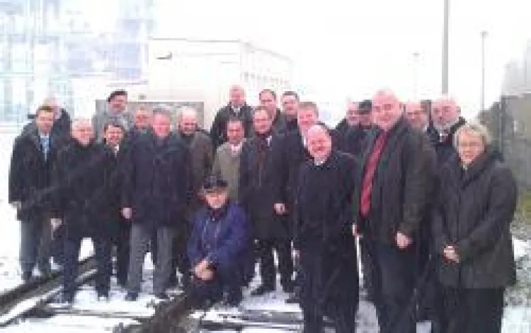 Bild: Verkehrsminister Webel stellt die Weichen für die Logistik 2013