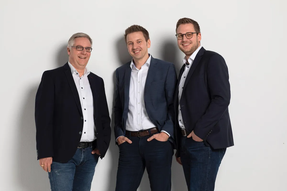 Von links nach rechts: Die Laudert-Geschäftsführer Jörg Rewer, Sven Henckel und Holger Berthues