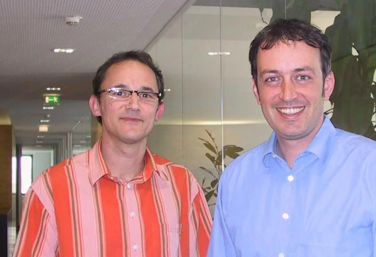 Dieter Weiskopf (links) verstärkt das Verkaufsteam von VRZ Informatik, im Bild mit VRZ Geschäftsführer Gregor Hilbrand.   (Copyright: VRZ Informatik)