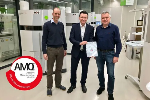 Bild: Qualitätszertifikat: 1zu1 Prototypen gehört zu den weltbesten Unternehmen im 3D-Druck