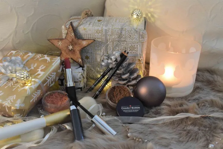 Bild: Christmas is coming mit veganem Make-up von Charly Baron Mineral Cosmetic Revolution