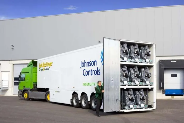 Bild: Auszeichnung für innovatives Trailerkonzept von karldischinger