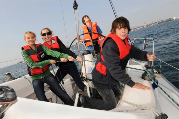 Spritziges Erlebnis für Jugendliche Bild: Spritziges Erlebnis für Jugendliche